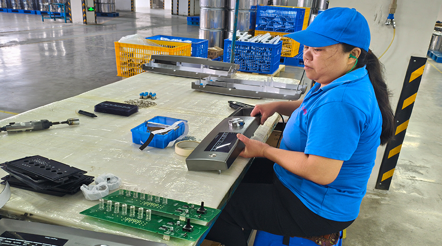 品質(zhì)源于嚴苛測試，金環(huán)電器的實驗室保障