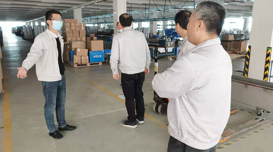 查隱患 防事故！金環(huán)電器領(lǐng)導(dǎo)開(kāi)展節(jié)前安全檢查